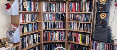 Condo, 1 Bedroom | Interior