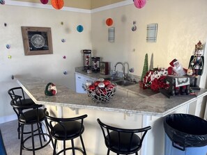 Condo, 1 Bedroom | Private kitchen - Updated Condo Across The Street From Daytona Beach, Lots Of Amenities 1 Bedroom Condo (Daytona Beach)