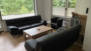 Apartemen, pemandangan gunung | Wi-Fi gratis dan seprai linen