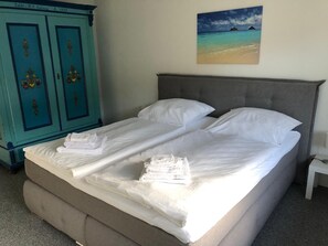 Appart'hôtel, 2 chambres, balcon, vue jardin | Wi-Fi gratuit, draps fournis