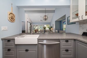 Townhome, 2 Bedrooms | Interior - Beautifully Decorated Townhome In Sugar Mill Nsb 2 Bedroom Townhouse (New Smyrna Beach)