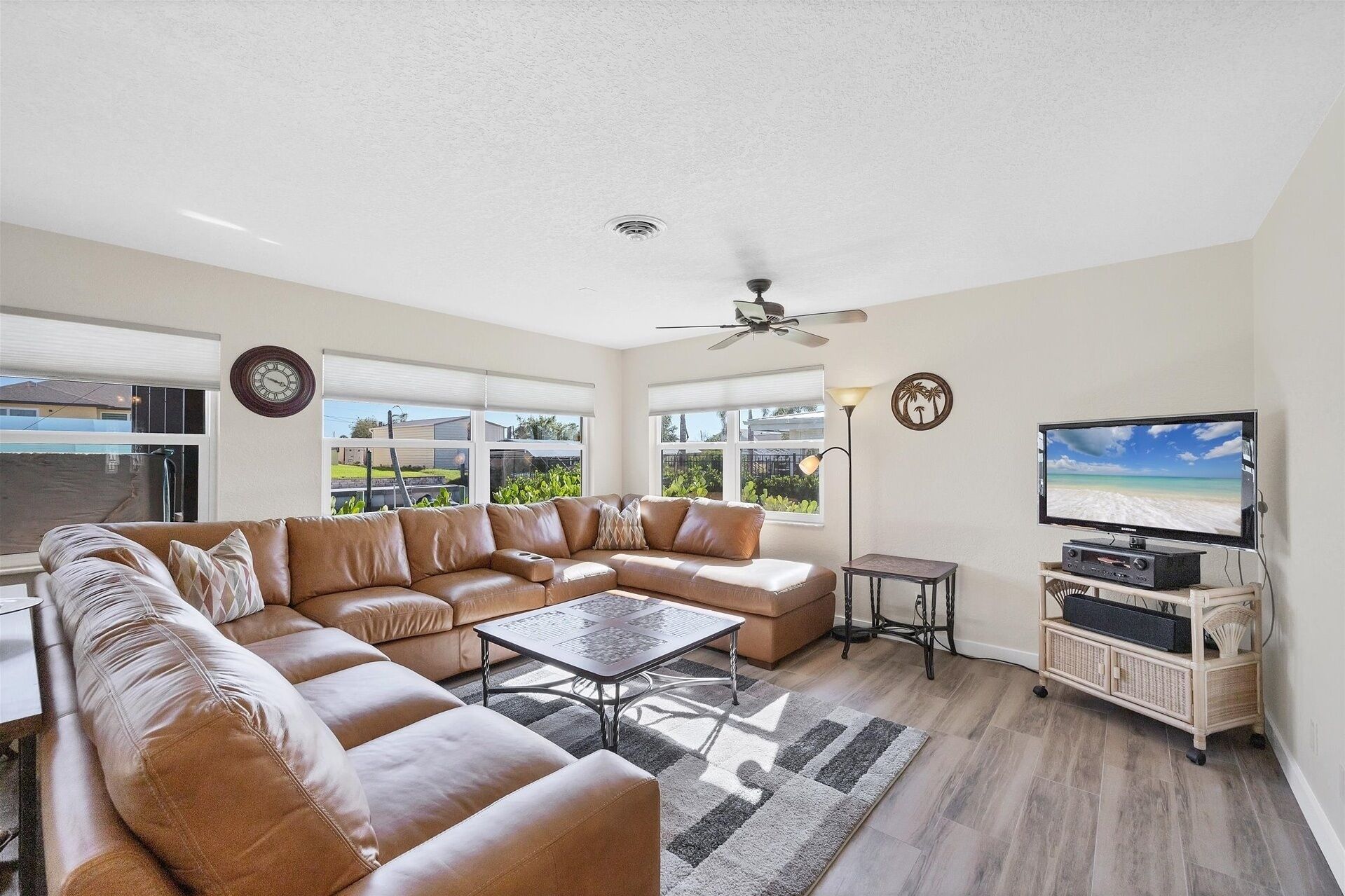 House, 2 Bedrooms | Living area | Smart TV