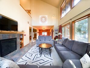 Hus - 4 sovrum | Vardagsrum