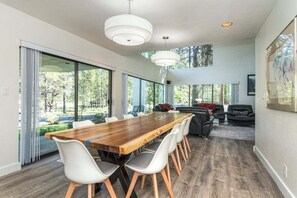 House, 3 Bedrooms | Dining - Irish Mountain 4 3 Bedroom Home (Bend)