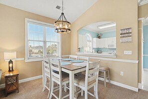 Dining - Wedgewood #234- End Corner Unit with Golf Course Views! (North Myrtle Beach)
