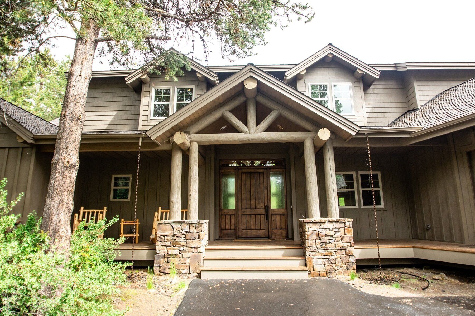 House, 5 Bedrooms | Exterior