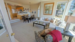 Apartment, 1 Schlafzimmer | Wohnbereich