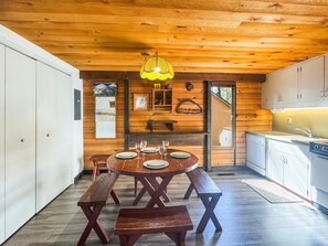 Hytte, 1 soverom | Spiseområde