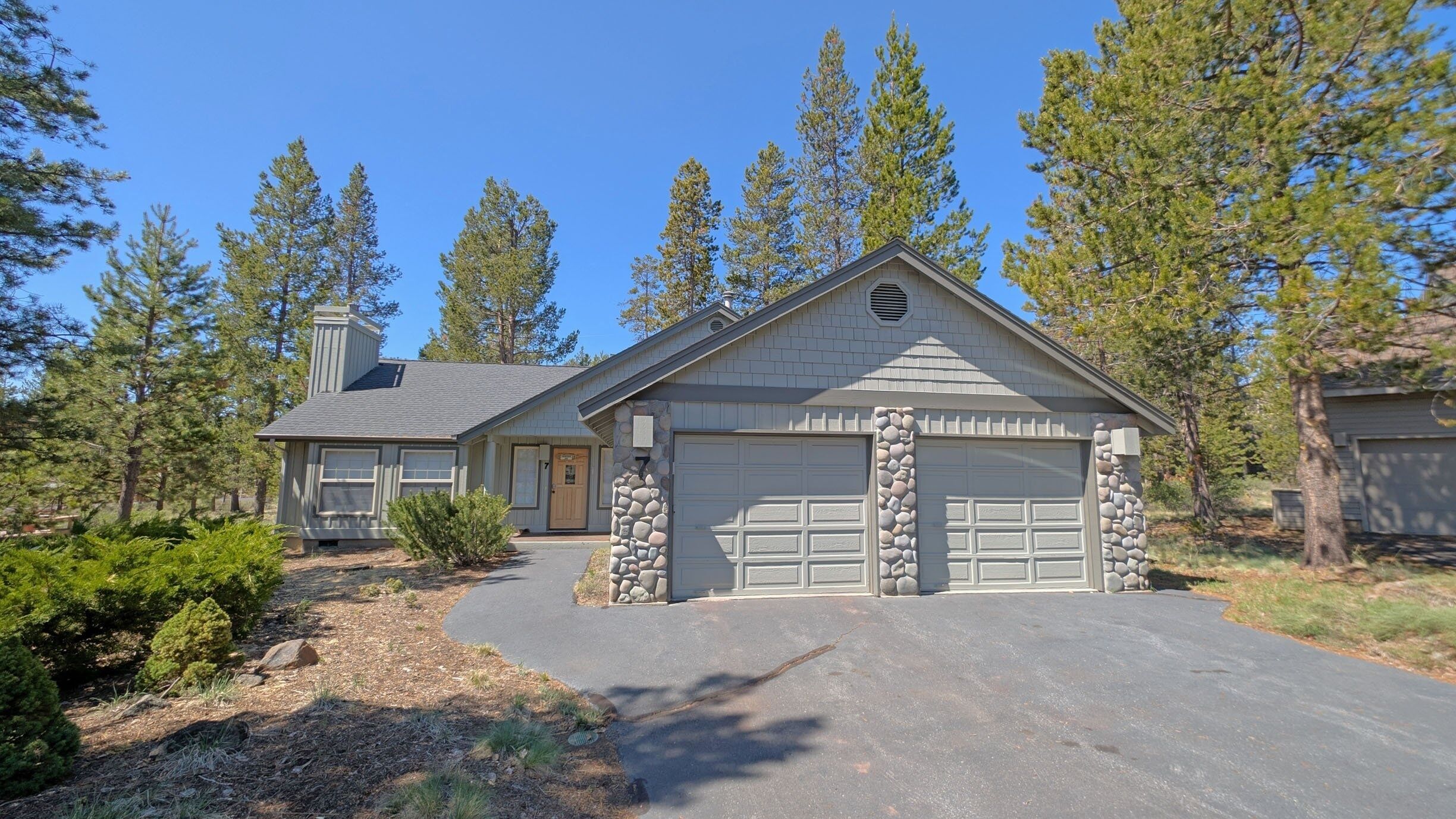 House, 3 Bedrooms | Exterior