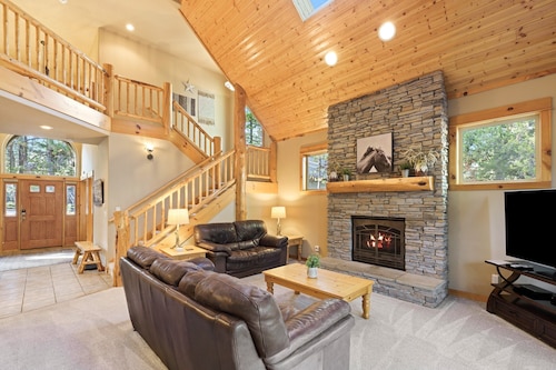 Poplar 16 5 Bedroom Home