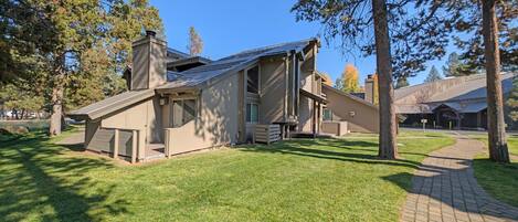 Apartment, 2 Bedrooms | Exterior