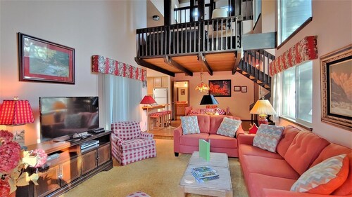 Tennis Village 3 2 Bedroom Apts