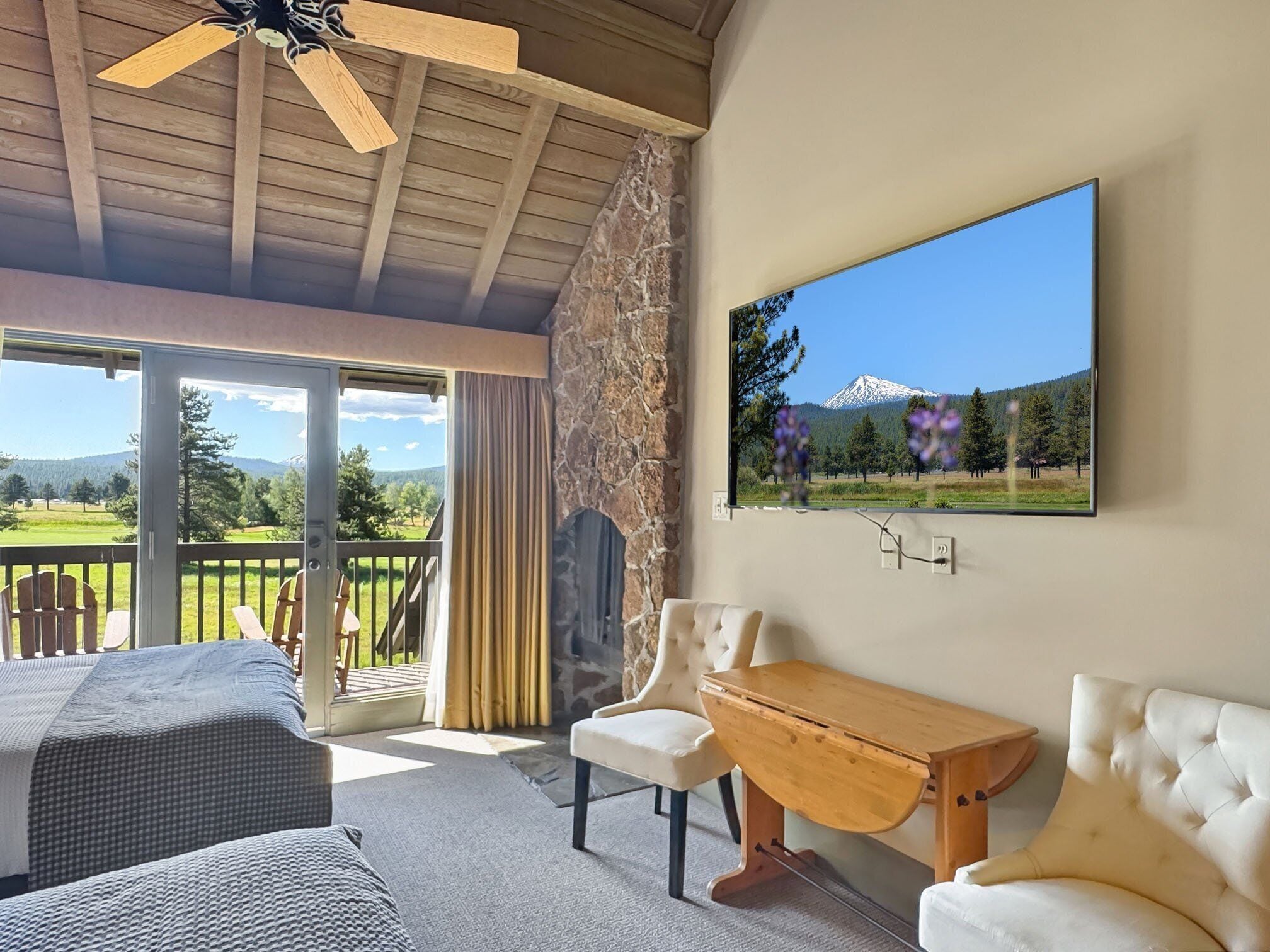 Townhome, 3 Bedrooms | 3 bedrooms, free WiFi