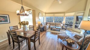 Condo, 2 Bedrooms | Living area - Mt Bachelor Village 424 A Sr 2 Bedroom Condo (Bend)