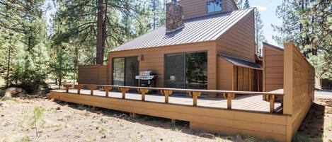 House, 3 Bedrooms | Terrace/patio