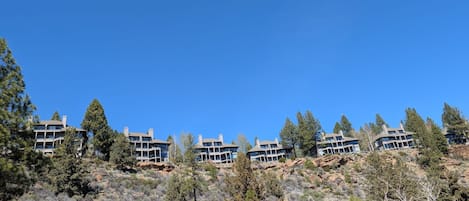 Condo, 1 quarto | Fachada