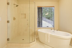 House, 5 Bedrooms | Bathroom - Augusta 3 5 Bedroom Home (Bend)