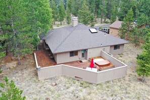 House, 3 Bedrooms | Exterior - Rocky Mountain 4 3 Bedroom Home (Bend)