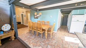 House, 3 Bedrooms | Dining - Trapper 11 3 Bedroom Home (Bend)