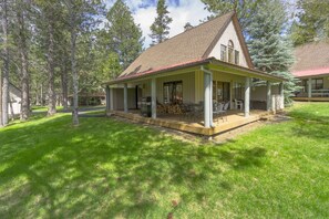 Condo, 3 Bedrooms | Exterior - Circle 4 Condo 14 3 Bedroom Condo (Bend)