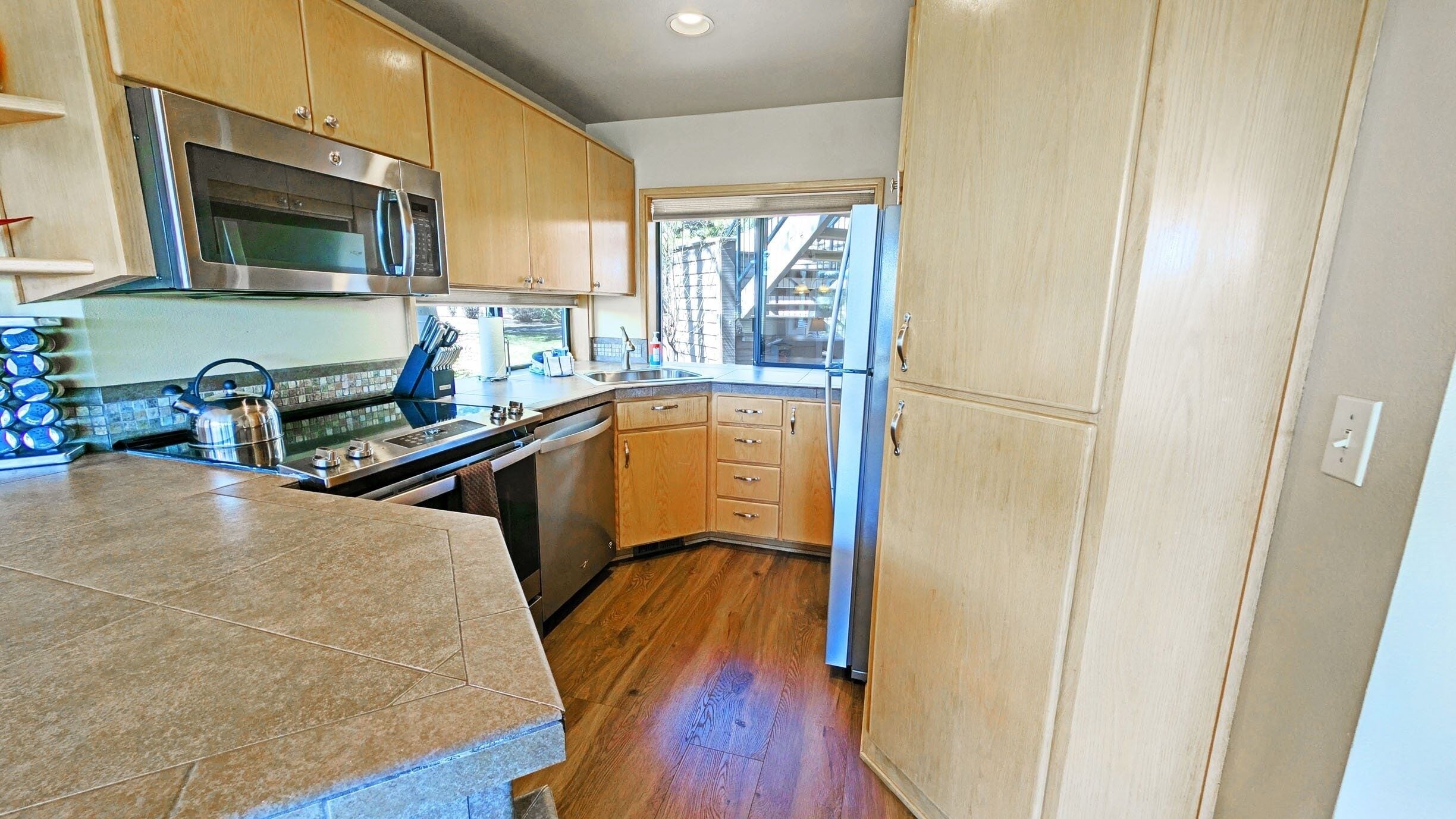 Condo, 1 habitación | Cocina privada | Refrigerador, horno, cafetera y tetera y tostadora 