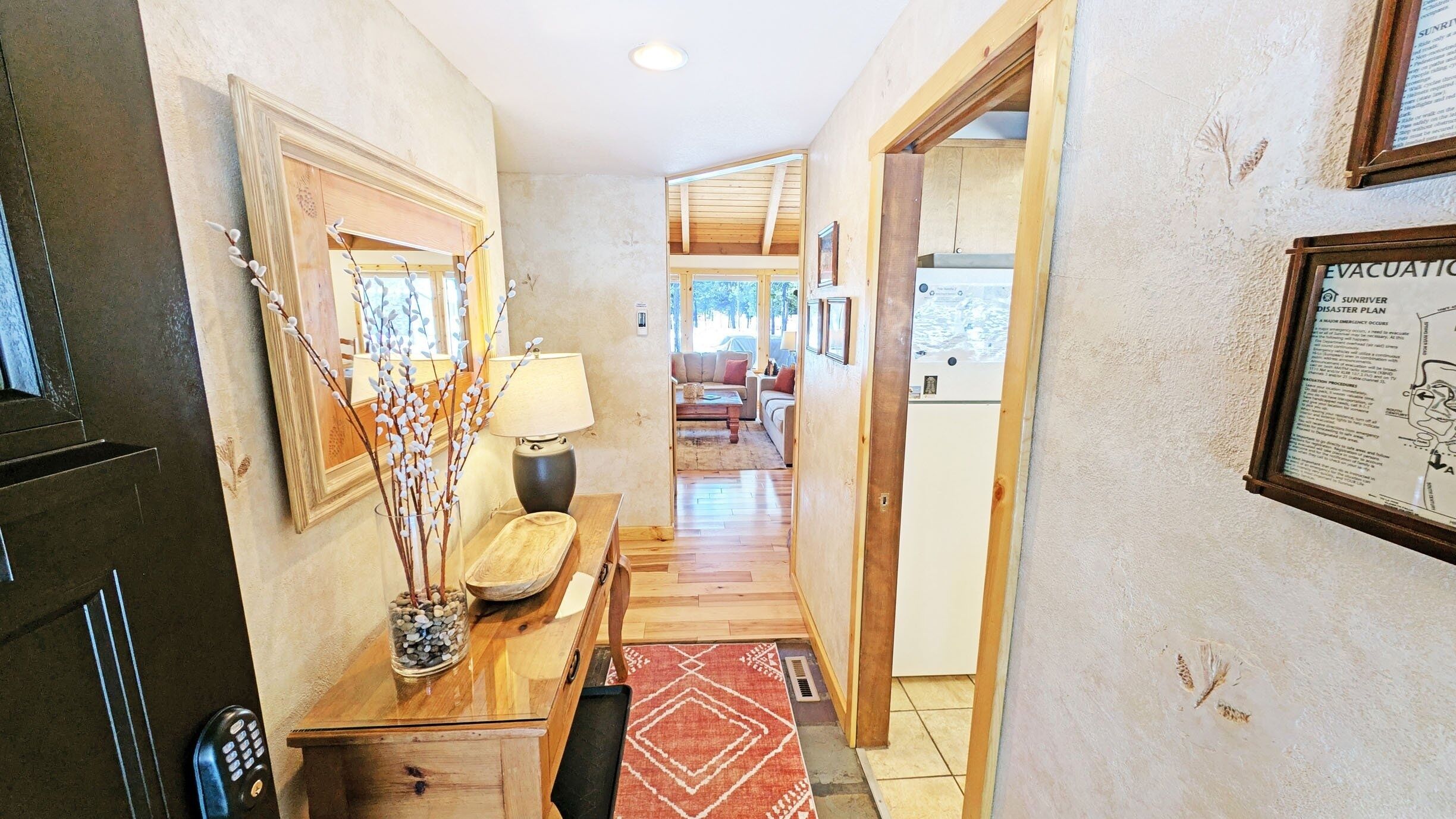 Condo, 4 Bedrooms | Bahagian dalam