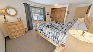 Condo, 4 Bedrooms | 4 bilik tidur, Wi-fi percuma 