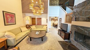 Condo, 3 Bedrooms | Living area - Meadow House 42 3 Bedroom Condo (Bend)