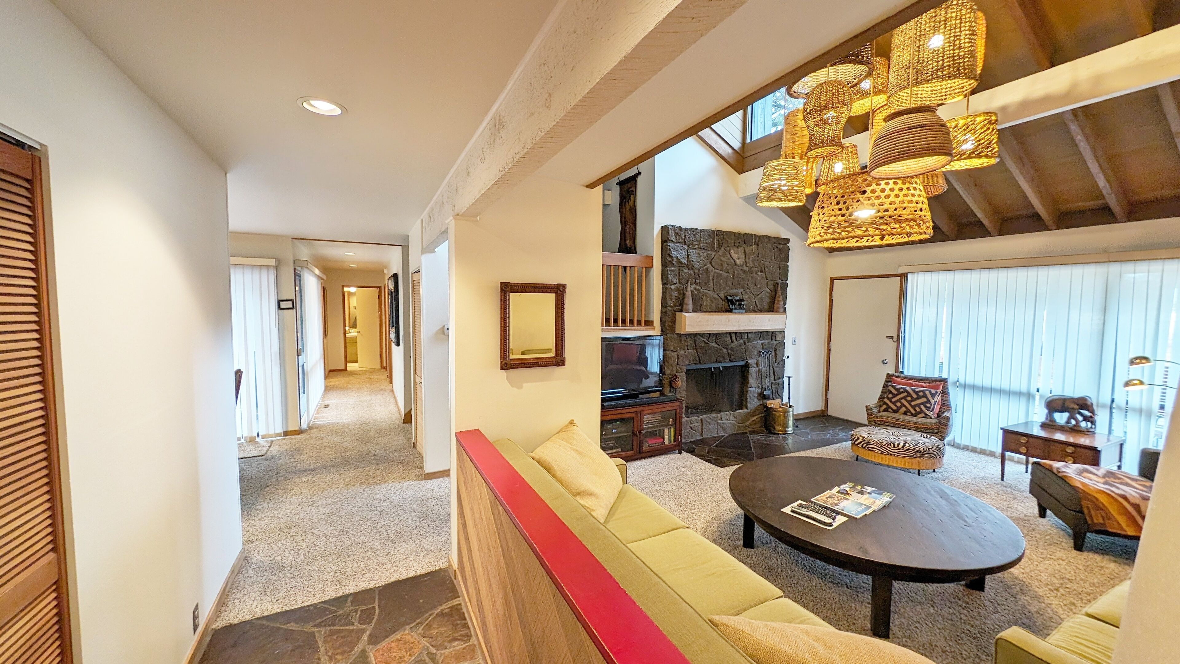 Condo, 3 Bedrooms | Living area