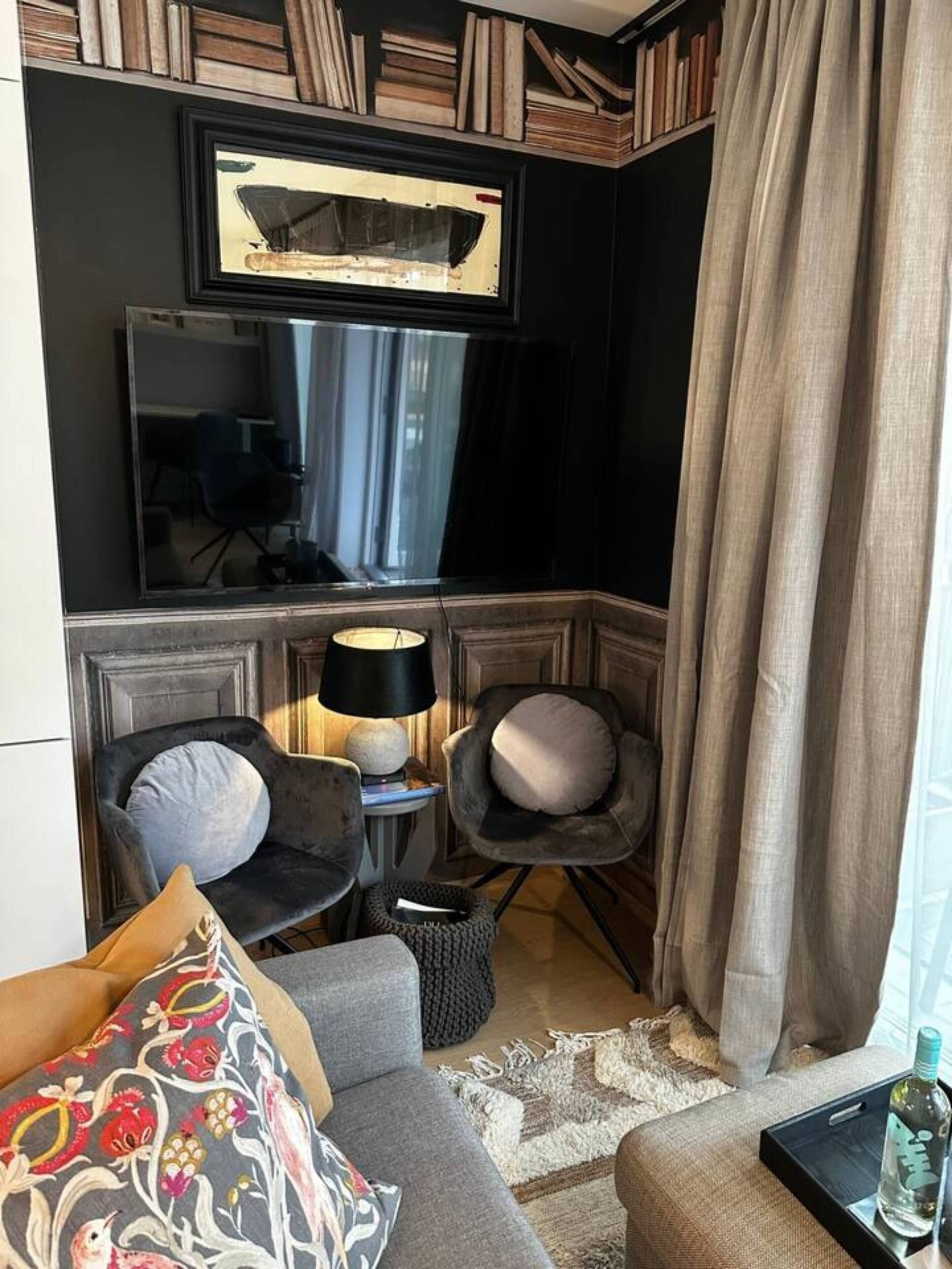TV