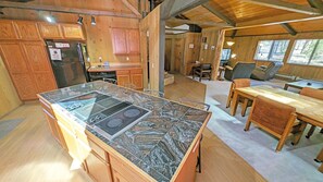 House, 2 Bedrooms | Interior - Bobcat 7 2 Bedroom Home (Bend)