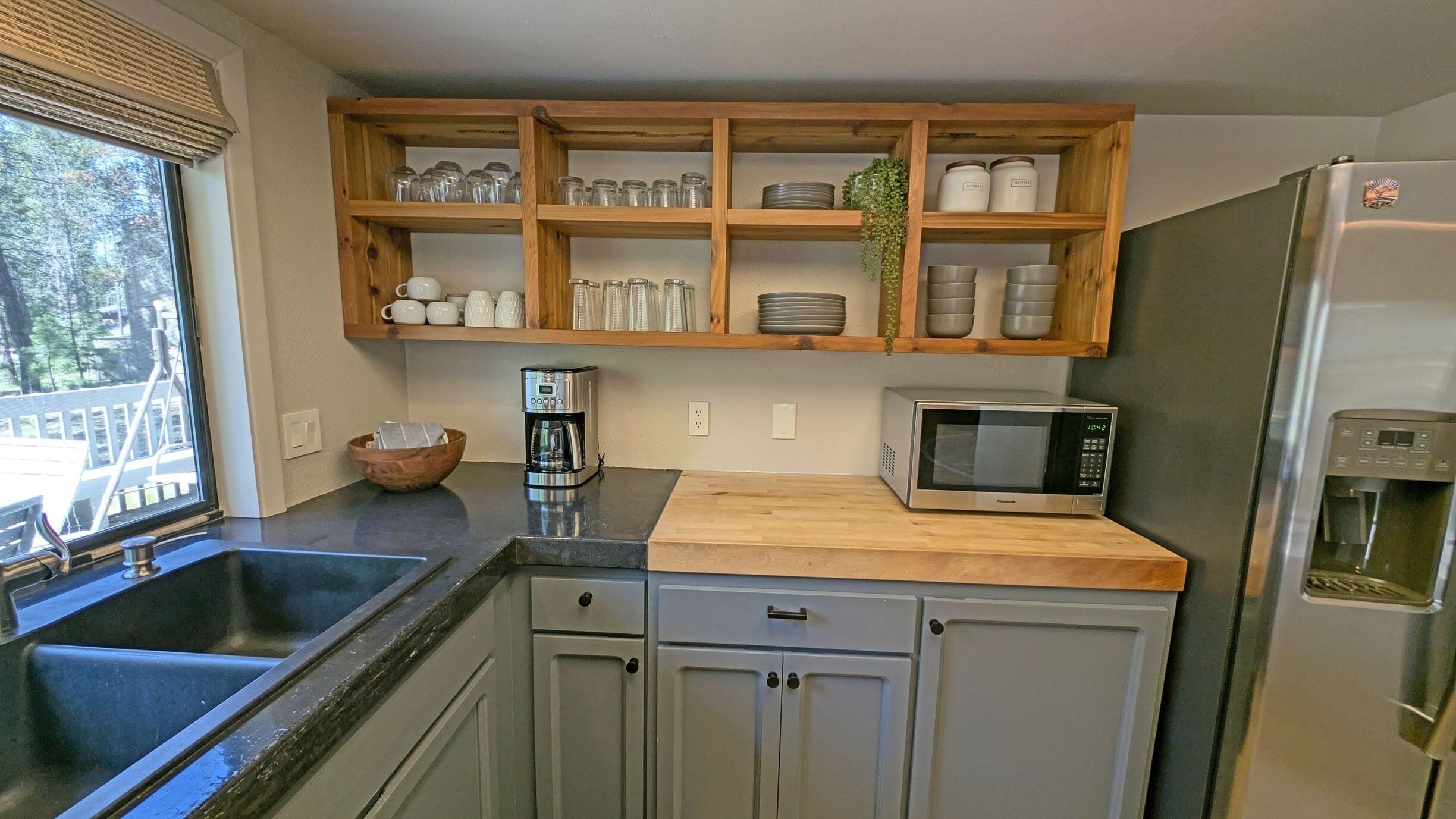 House, 3 Bedrooms | Private kitchen