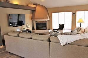 Nhà, 3 phòng ngủ | Khu phòng khách