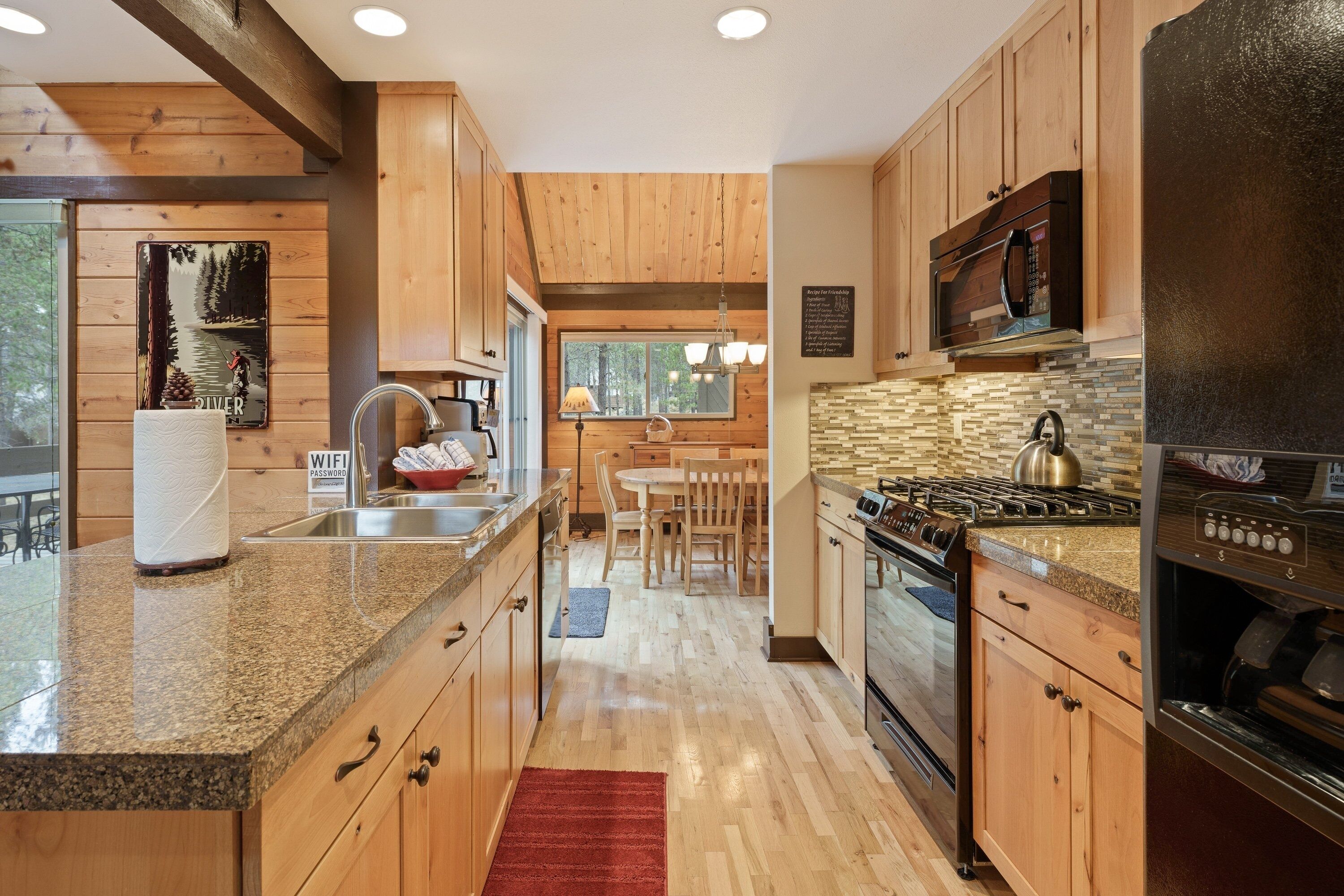 Cabana, 2 quartos | Cozinha privada | Geladeira, fogão, cafeteira/chaleira