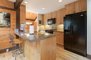 Cabin, 2 Bedrooms | Private kitchen - Pole House 10 2 Bedroom Cabin (Bend)