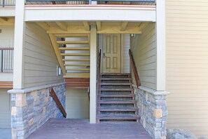 Condo, 3 Bedrooms | Exterior detail - 7th Mtn 923b 3 Bedroom Condo (Bend)