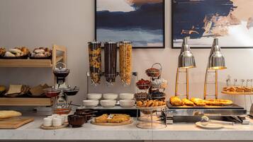 Sudah termasuk sarapan lengkap setiap hari