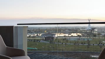 Deluxe dubbelrum eller tvåbäddsrum - utsikt mot innergården | Restauranger