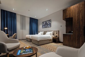 ห้องดีลักซ์ดับเบิลหรือทวิน, วิวสวนหย่อม | ตู้นิรภัยในห้องพัก, โต๊ะทำงาน, เตารีด/โต๊ะรีดผ้า, เตียงเสริม/เปล