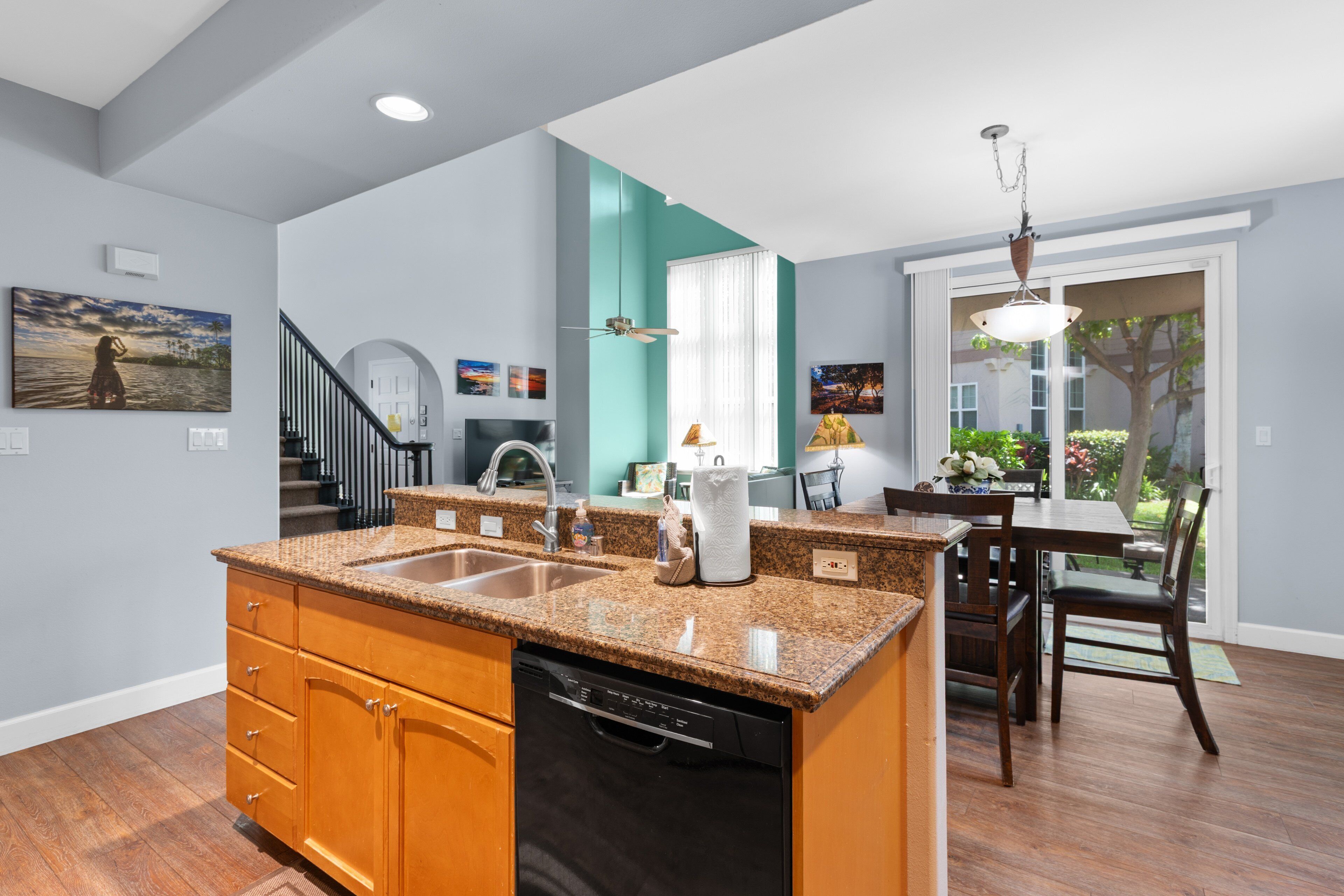 Condo, 2 Bedrooms | Private kitchen