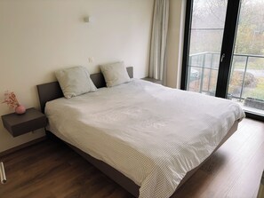 Wi-Fi gratuit, draps fournis