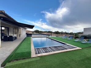 Pool - Villa with pool - 8 pers (Porto-Vecchio)
