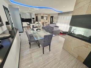 Interior - Villa with pool - 8 pers (Porto-Vecchio)