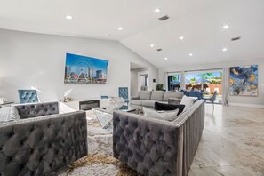 Maison (6 Bedrooms) | Intérieur