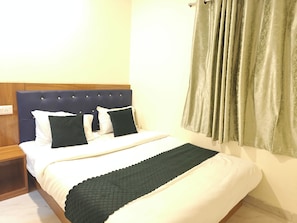 Deluxe-Vierbettzimmer | Kostenloses WLAN, Bettwäsche