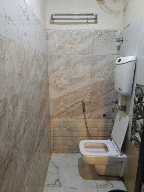 Family Double Room, 2 Bedrooms | Bathroom - HOTEL GLOW STAR (Mumbai)