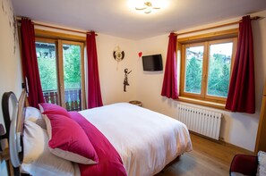 WiFi, bed sheets - Apartment '3' with Lake View, Shared Garden and Wi-Fi (Livigno)