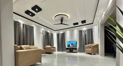 Charming 2 Bedroom House in Vibrant Ablekuma Olebu