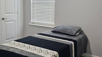 Wi-Fi de cortesia, roupa de cama