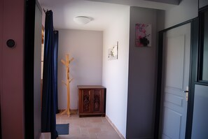 Interior - Cottage for 4 Near Wimereux with Private Terrace (Belle-et-Houllefort)
